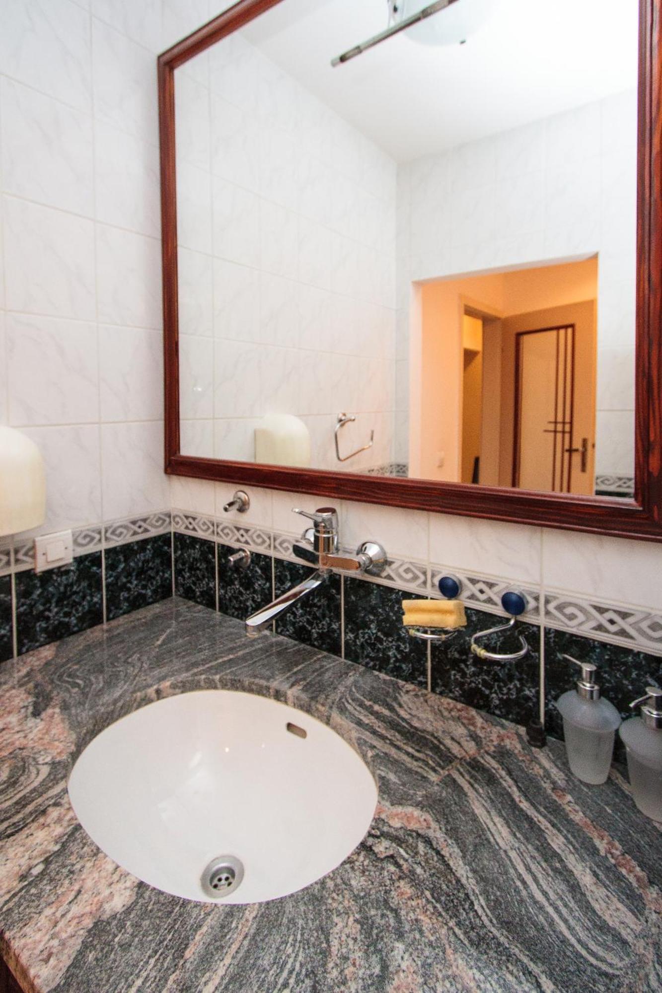 Milan'S Apartments Свети-Стефан Номер фото