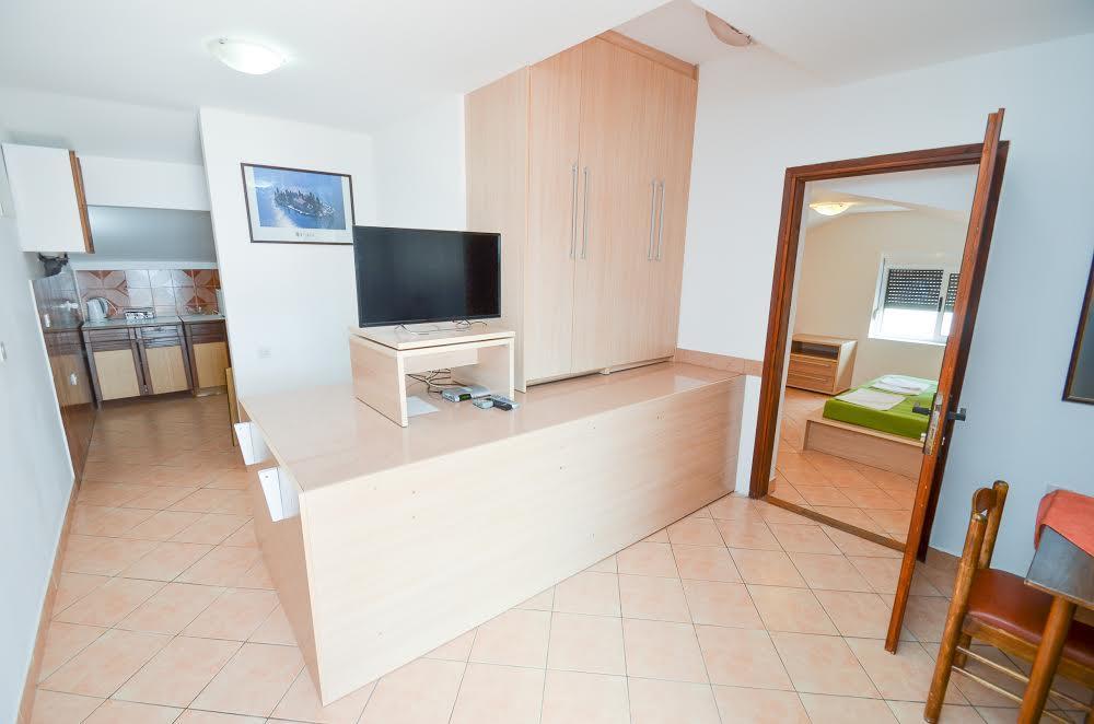 Milan'S Apartments Свети-Стефан Экстерьер фото